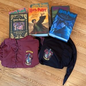 Harry Potter Books (#2 & 3-7) including FREE KIDS Costume Robes